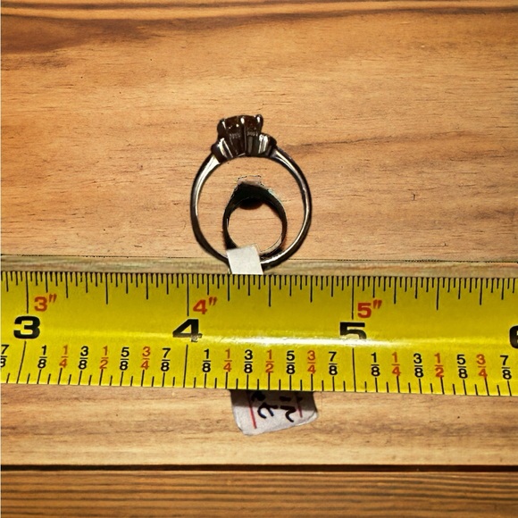 Beautiful Mandarin Garnet Solid Sterling Silver Ring - Picture 10 of 13